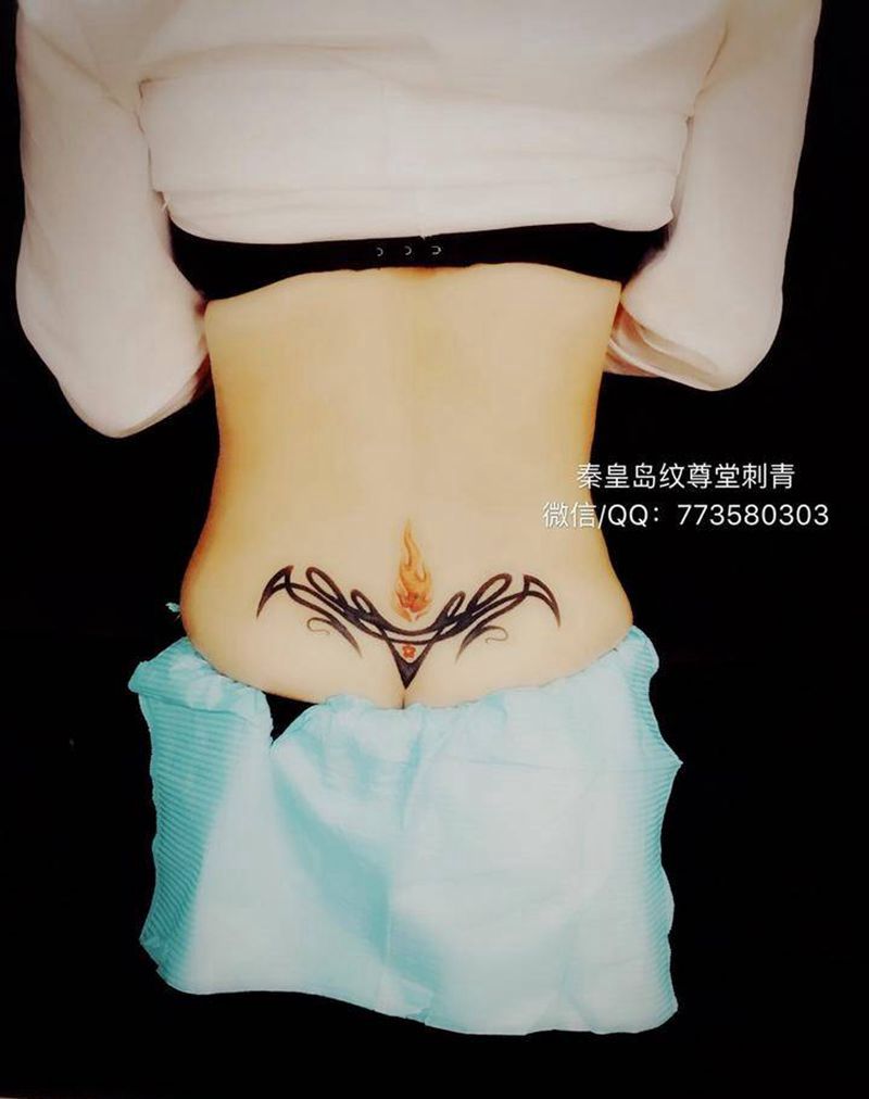 腰花纹身图片