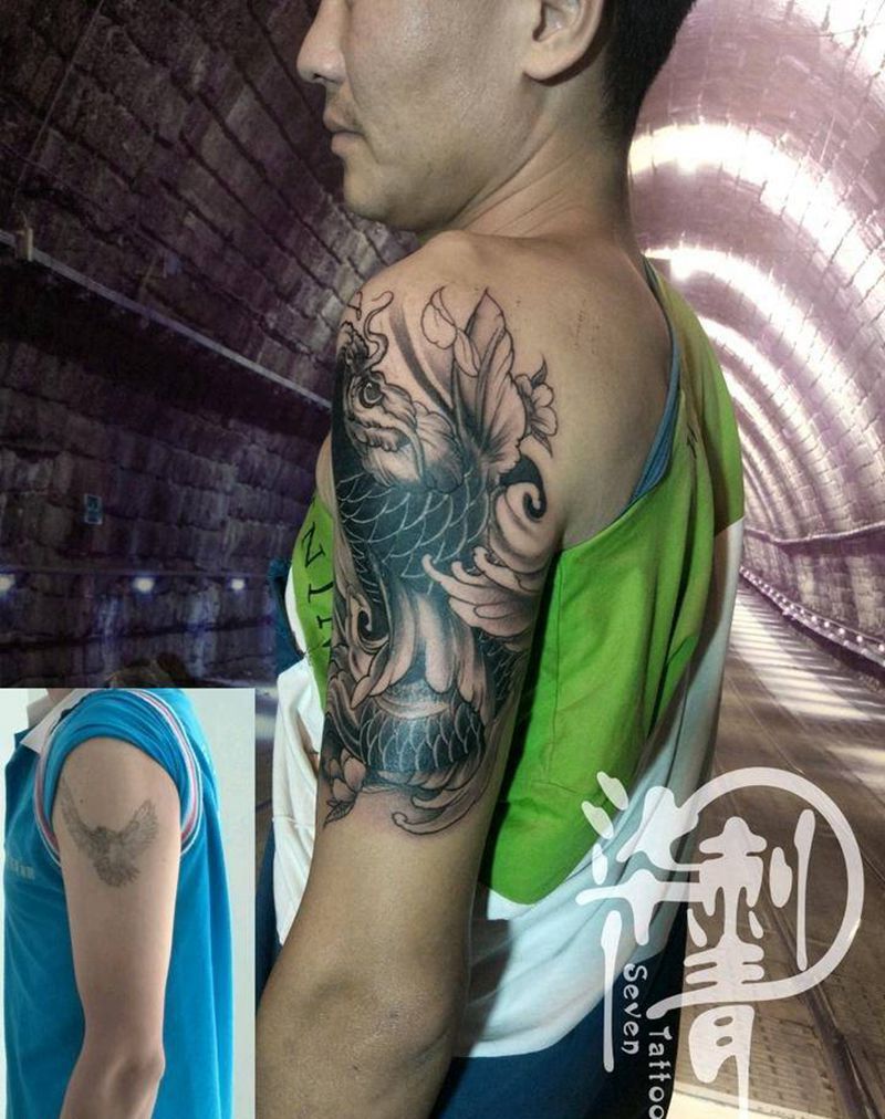 锦鲤遮盖纹身图片