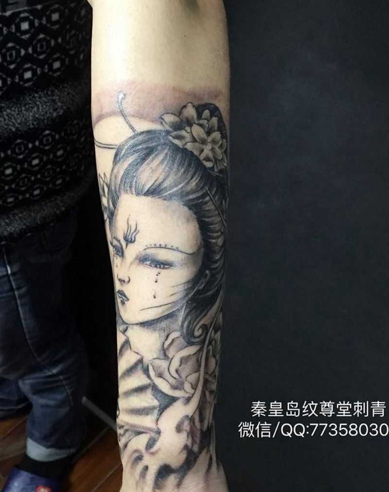 包小臂舞姬般若纹身图片