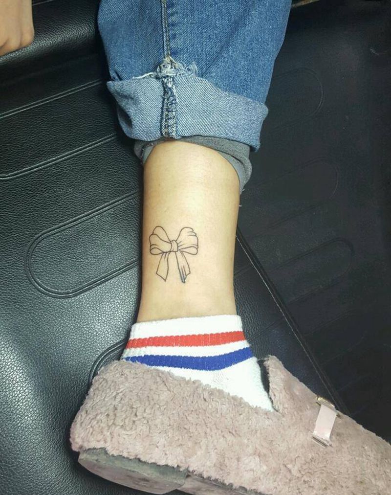 蝴蝶结纹身图片