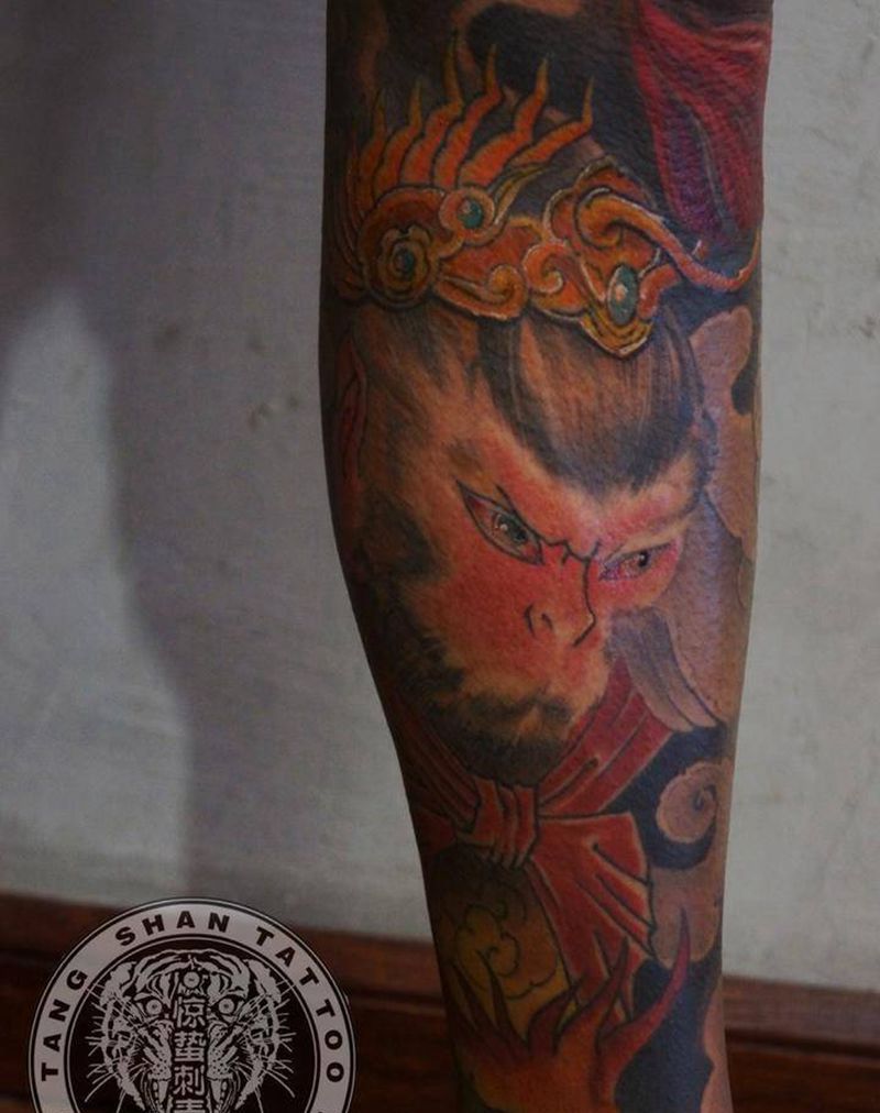 佛头悟空包小腿纹身图片_成品腿部传统鬼神惊蛰刺青纹身图案