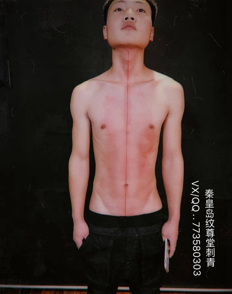 红色生命线纹身图片