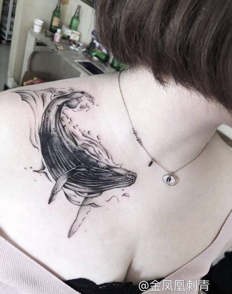 遮盖纹身图片_胸部纹身图案