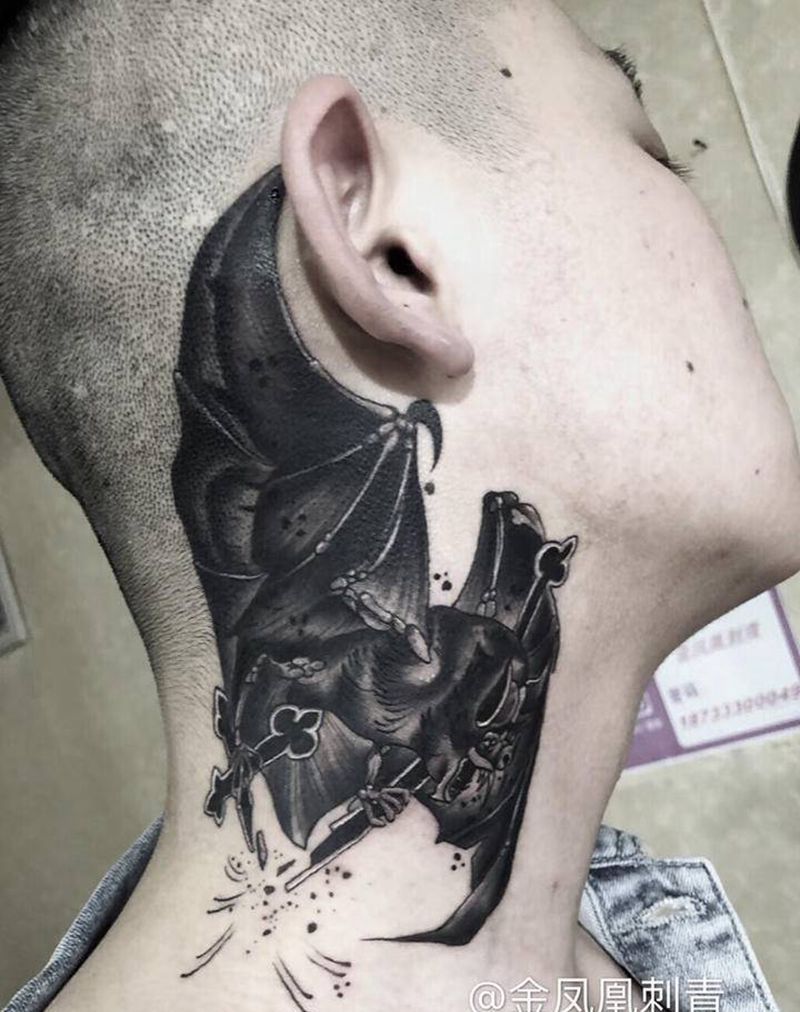 蝙蝠纹身图片_New School纹身图案