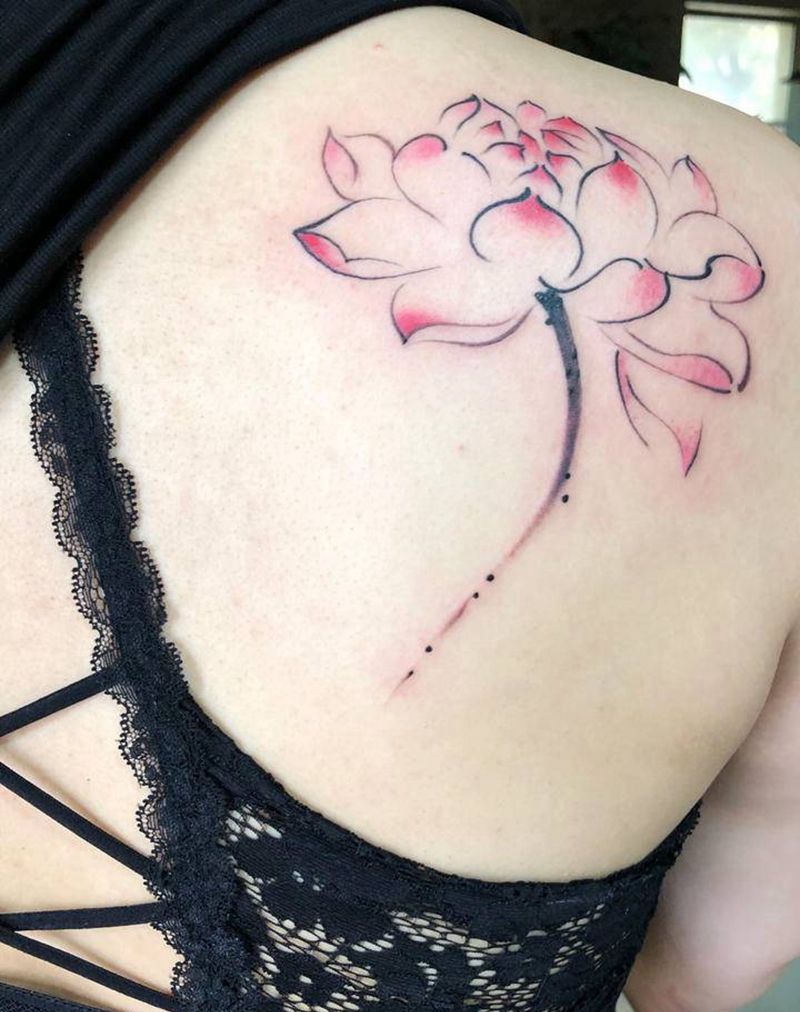 莲花纹身图片_肩部纹身图案