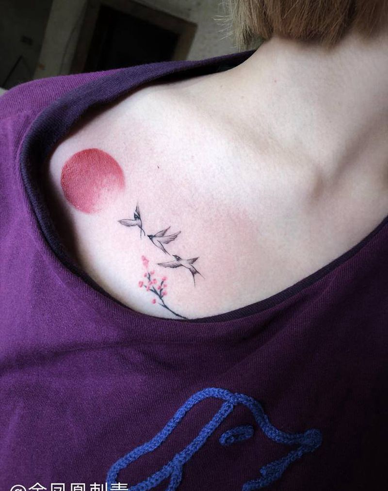 小清新纹身图片_胸部纹身图案