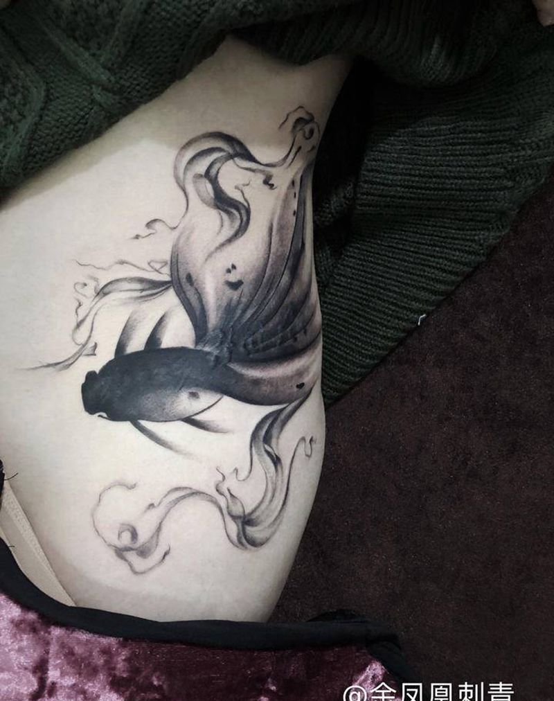 遮盖纹身图片_臀部纹身图案