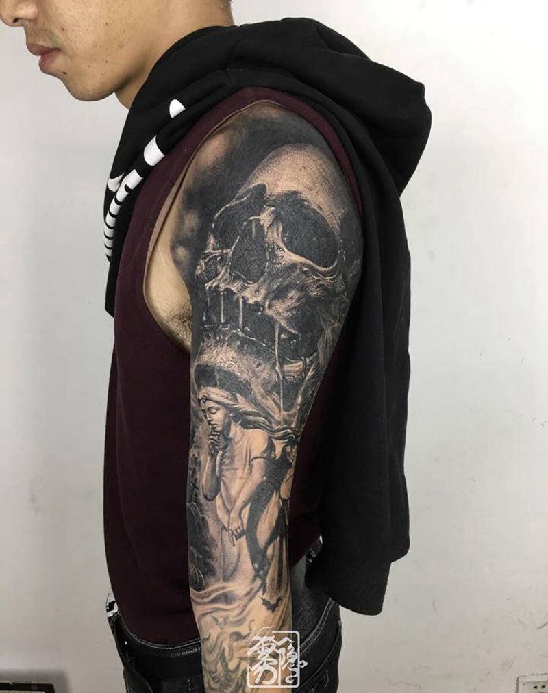 暗黑骷髅纹身图片_手臂欧美写实纹身图案