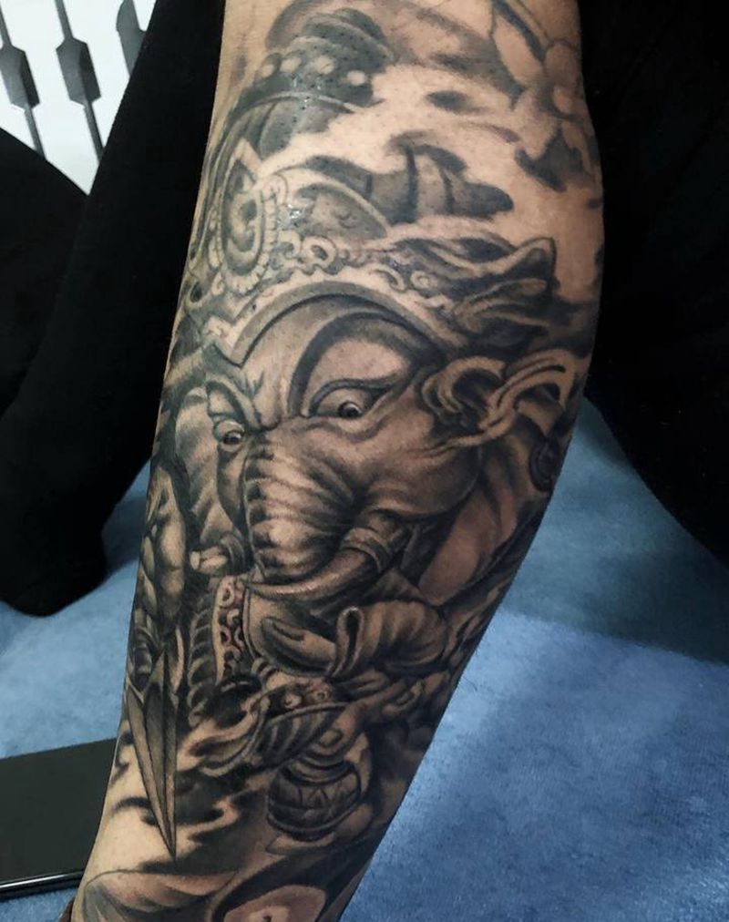 修改纹身图片_腿部纹身图案