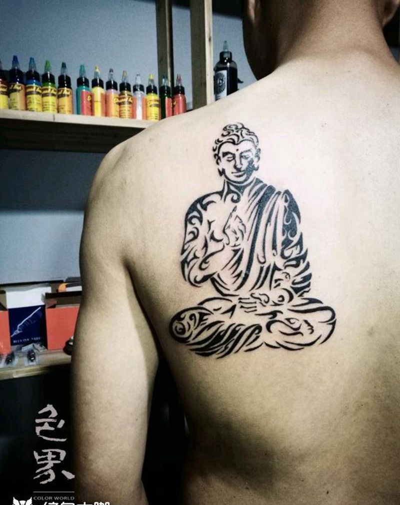 图腾佛祖纹身图片