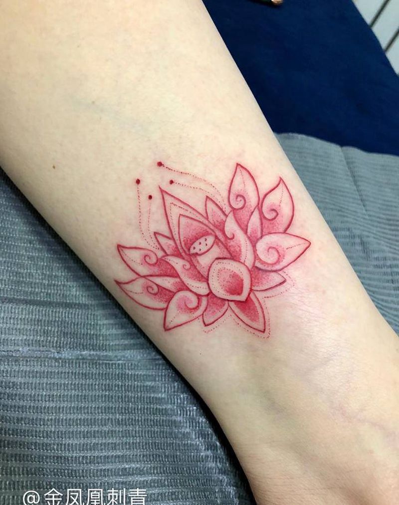 莲花纹身图片_腿部纹身图案