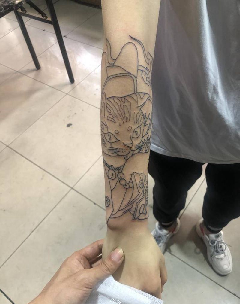 猫纹身图片_手臂纹身图案