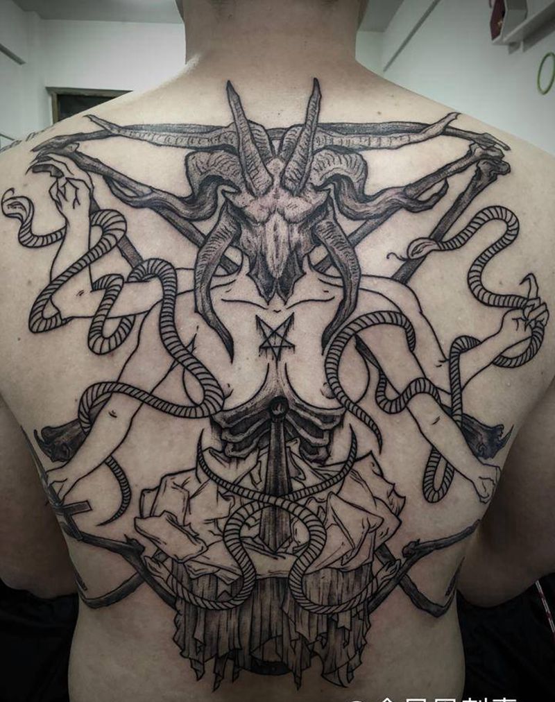 巴弗灭纹身图片_背部纹身图案