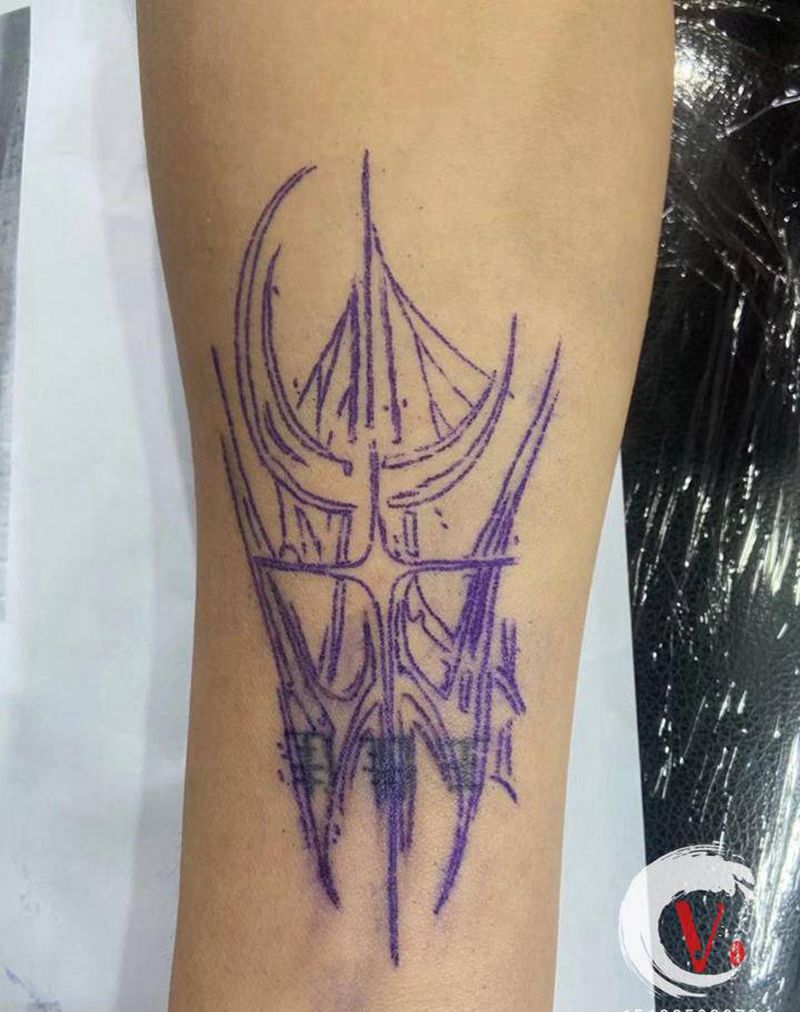 花体纹身图片_手臂手部花体字纹身图案