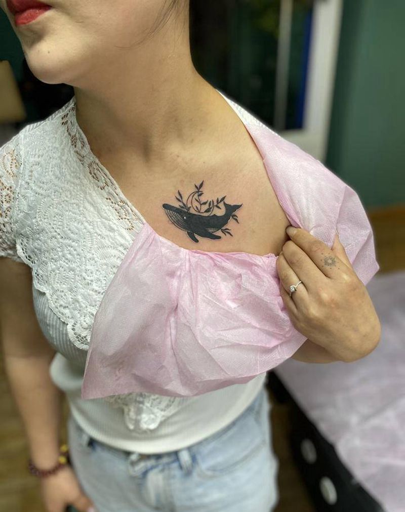 遮盖纹身图片_胸部水墨纹身图案