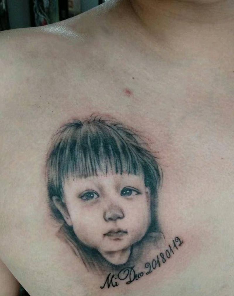 小朋友纹身图片_胸部欧美写实纹身图案