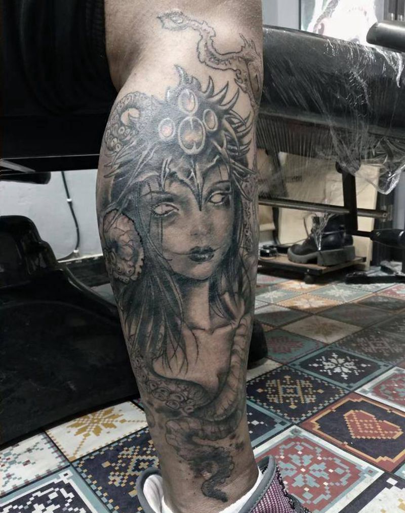 暗黑纹身图片_腿部欧美写实New School纹身图案