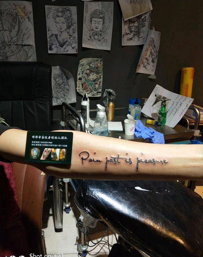 英文纹身图片_手臂字符成品纹身图案