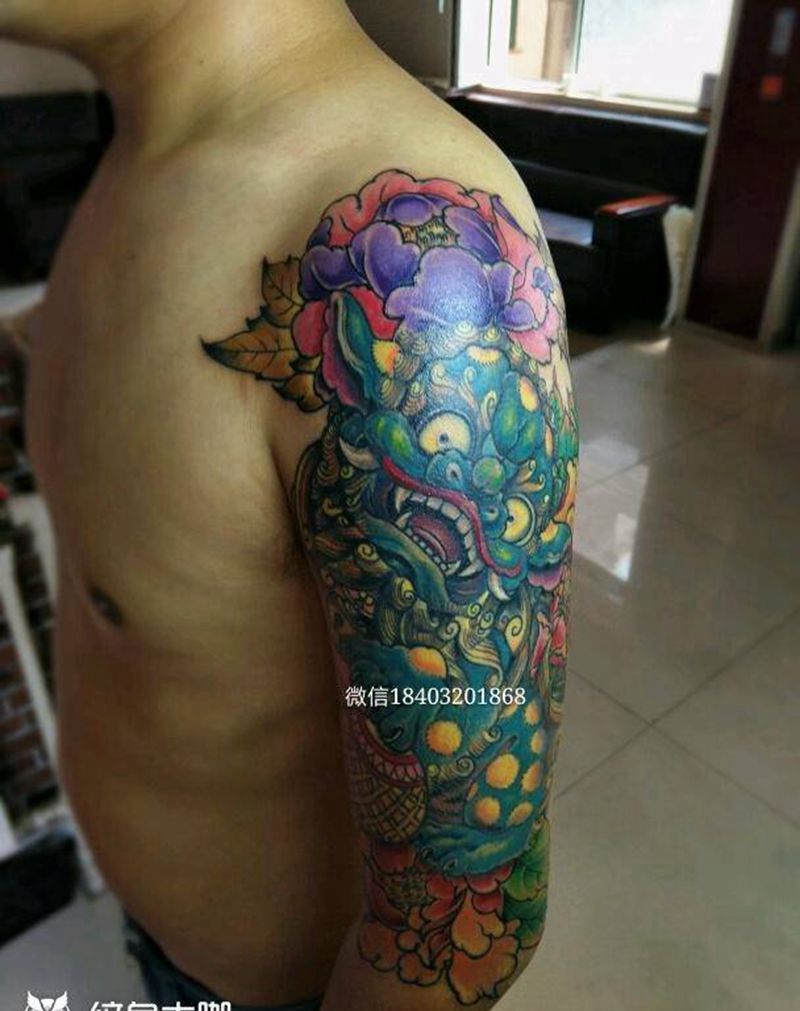 小唐狮子纹身图片_肩部传统动物原创成品手稿纹身图案