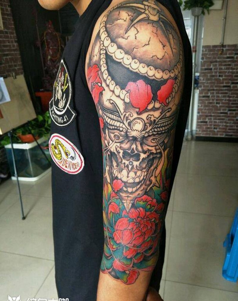 鸿运当头纹身图片_手臂传统人物鬼神宗教成品手稿纹身图案