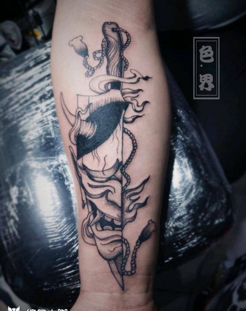 班若纹身图片_手臂新传统纹身图案