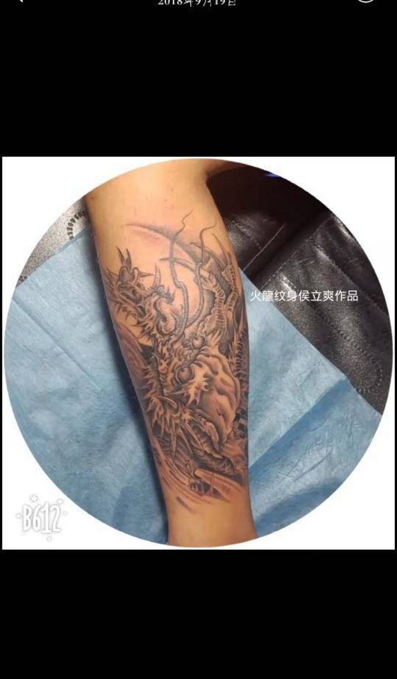 小腿龙一部分纹身图片