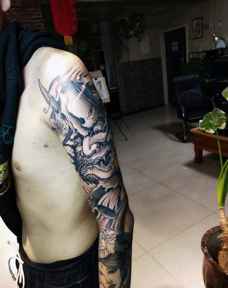 徒弟学习一个半月特价花臂纹身图片_手臂新传统花臂般若艺妓纹身图案