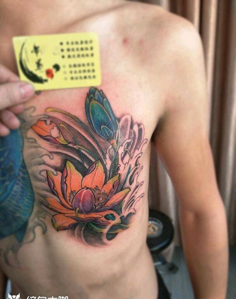 荷花纹身图片_胸部传统植物成品纹身图案