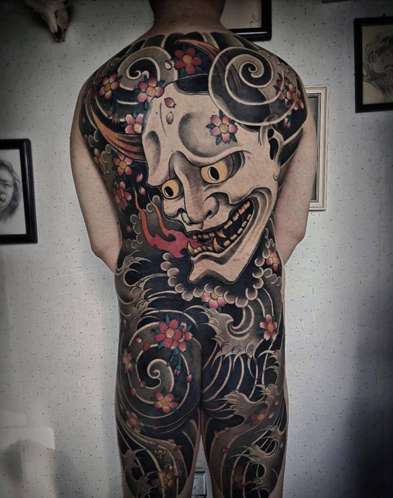 老传统满背班若纹身图片_背部臀部老传统纹身图案