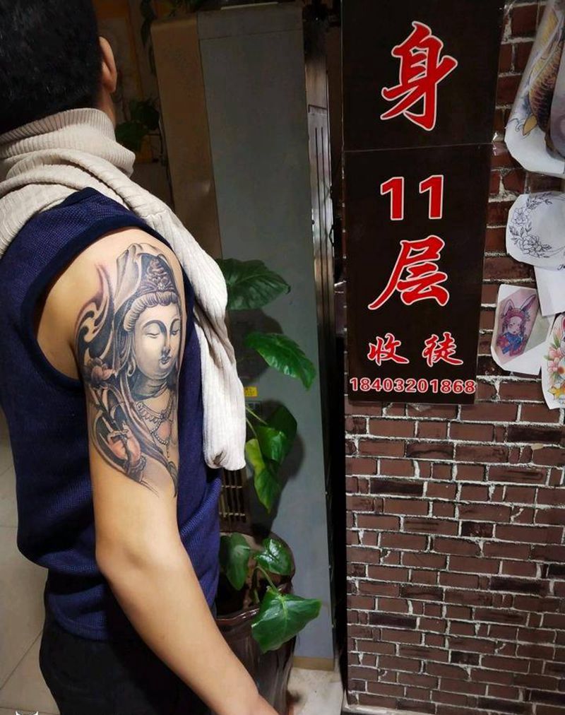 菩萨纹身图片_肩部新传统纹身图案