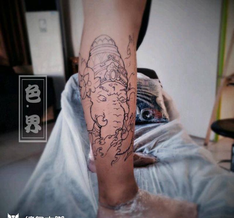 象神恢复后继续纹身图片_腿部新传统纹身图案
