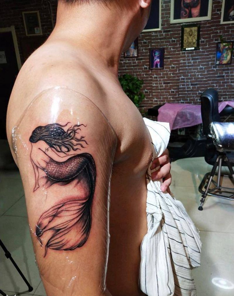 美人鱼纹身图片_肩部纹身图案