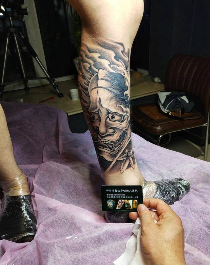包小腿纹身图片_脚部传统人物鬼神成品纹身图案
