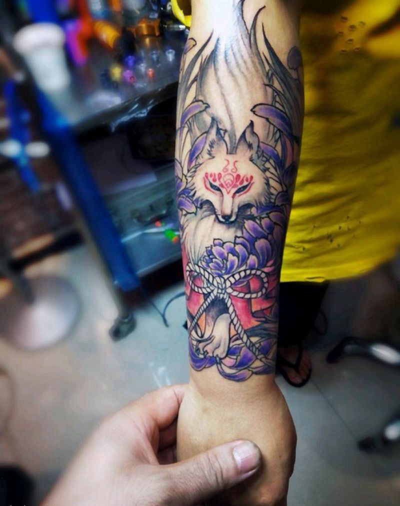 九尾灵狐纹身图片_手臂传统清新动物鬼神成品纹身图案