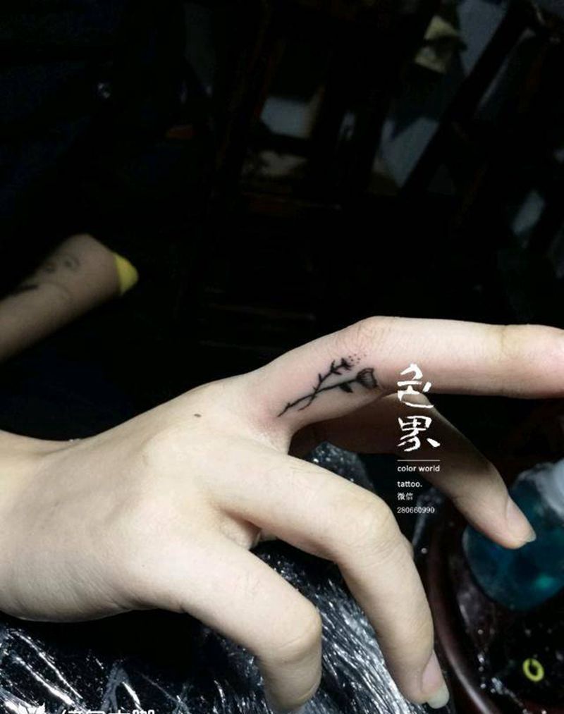 手指小清新纹身图片