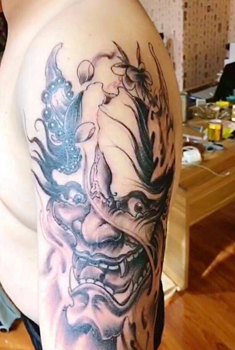 大臂班若纹身图片