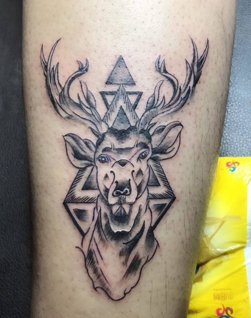 生财有鹿纹身图片