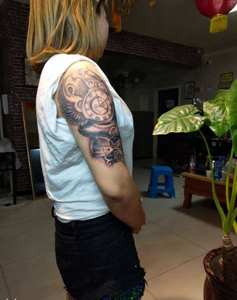 美女定制纹身图片