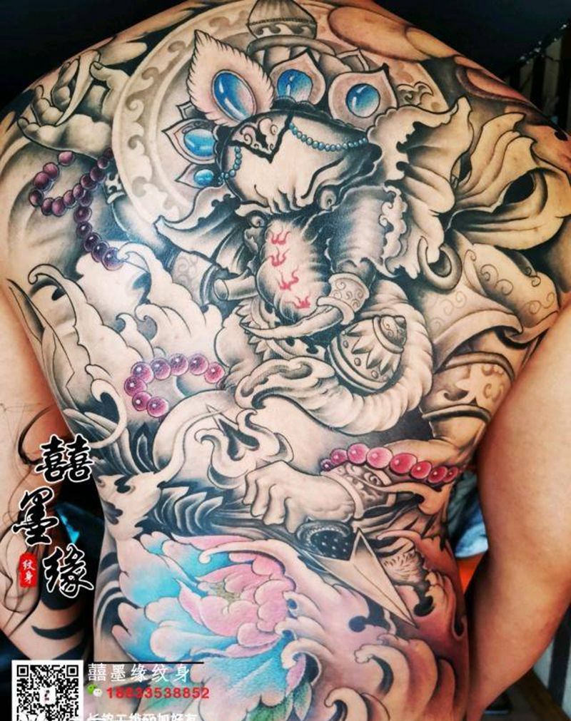 五花八门纹身图片_背部新传统纹身图案