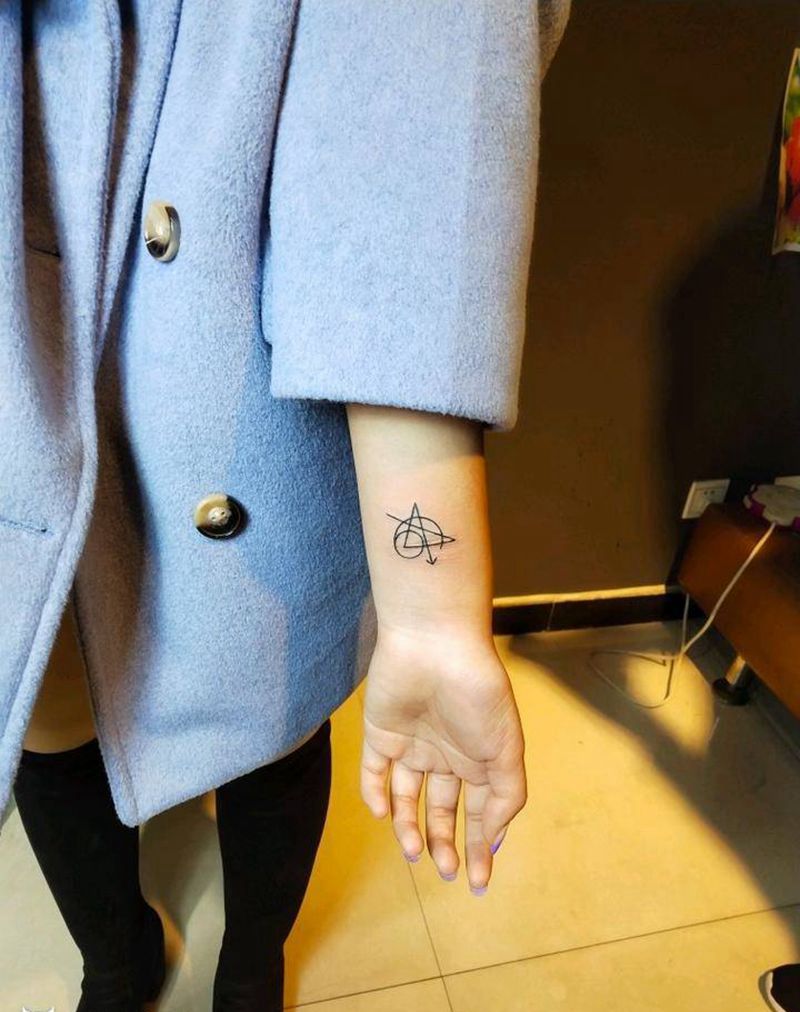 复仇者联盟标志，纹身图片_手部图腾纹身图案