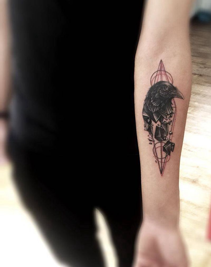 乌鸦（遮盖失败文身）纹身图片_欧美动物手臂纹身图案