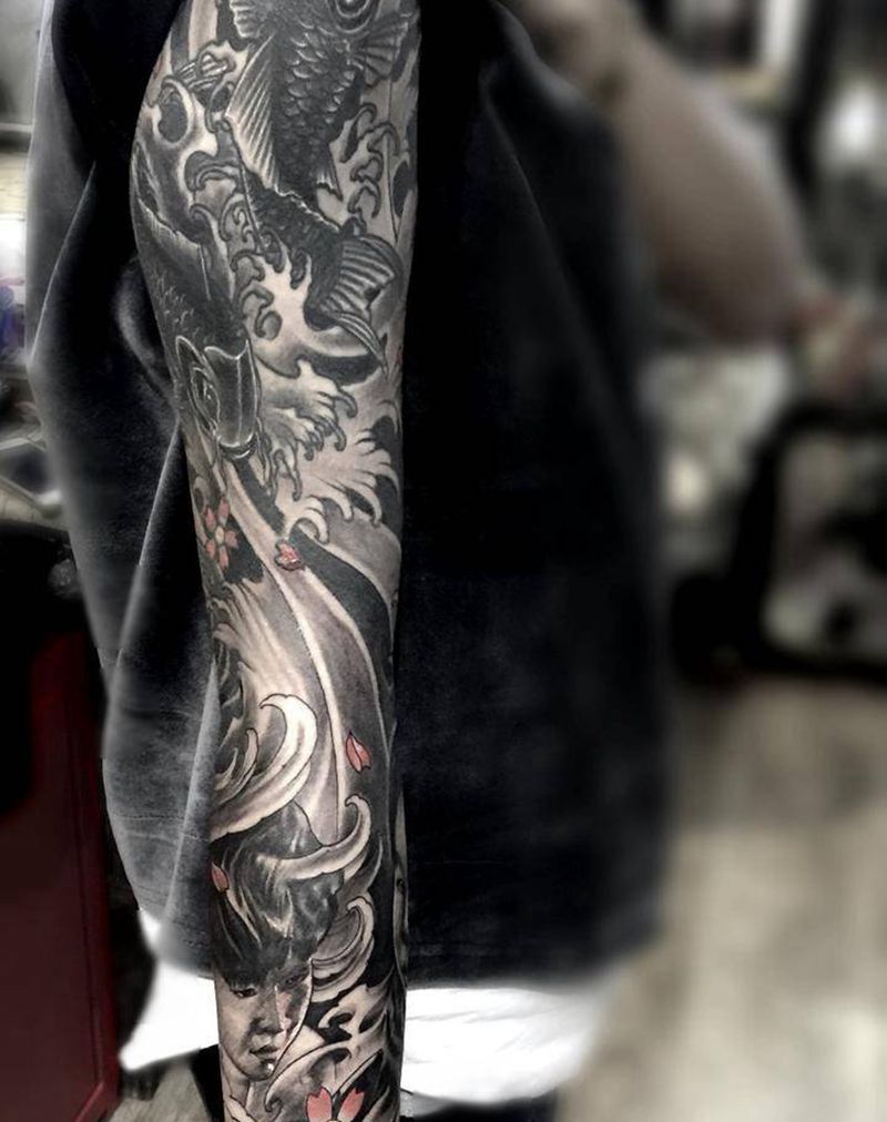 九分袖纹身图片_手臂人物动物传统欧美肖像纹身图案