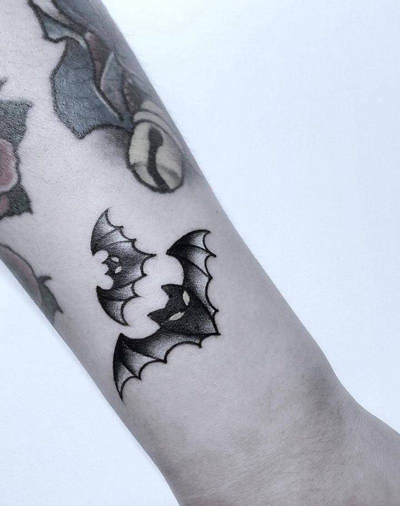 黑灰小图纹身图片_手臂纹身图案