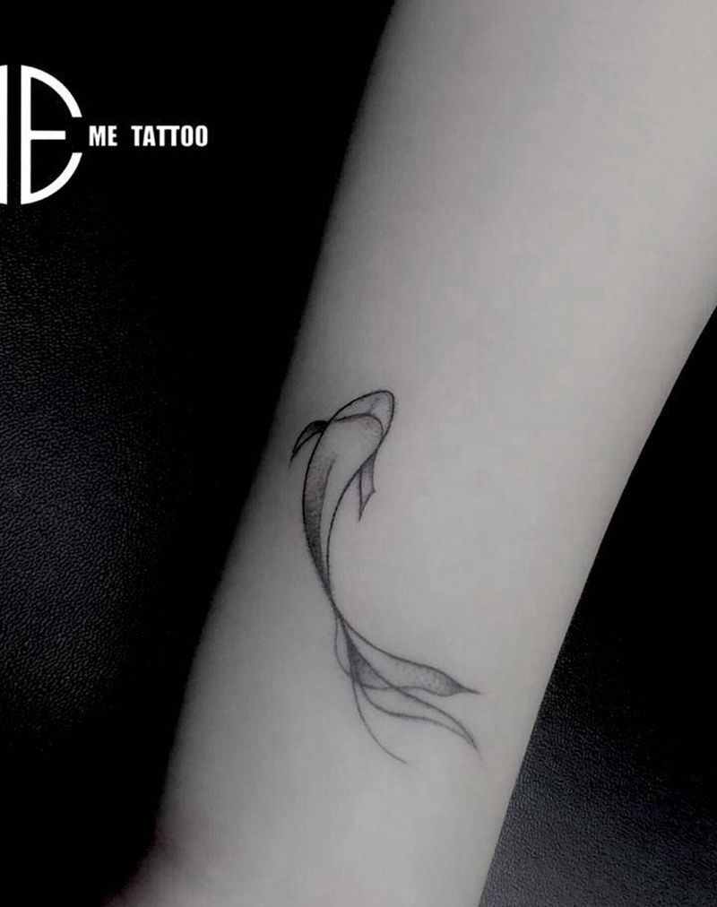 小鱼纹身图片_手臂纹身图案