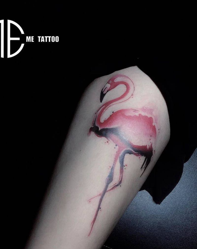 千纸鹤？火烈鸟纹身图片_腿部水墨水彩纹身图案