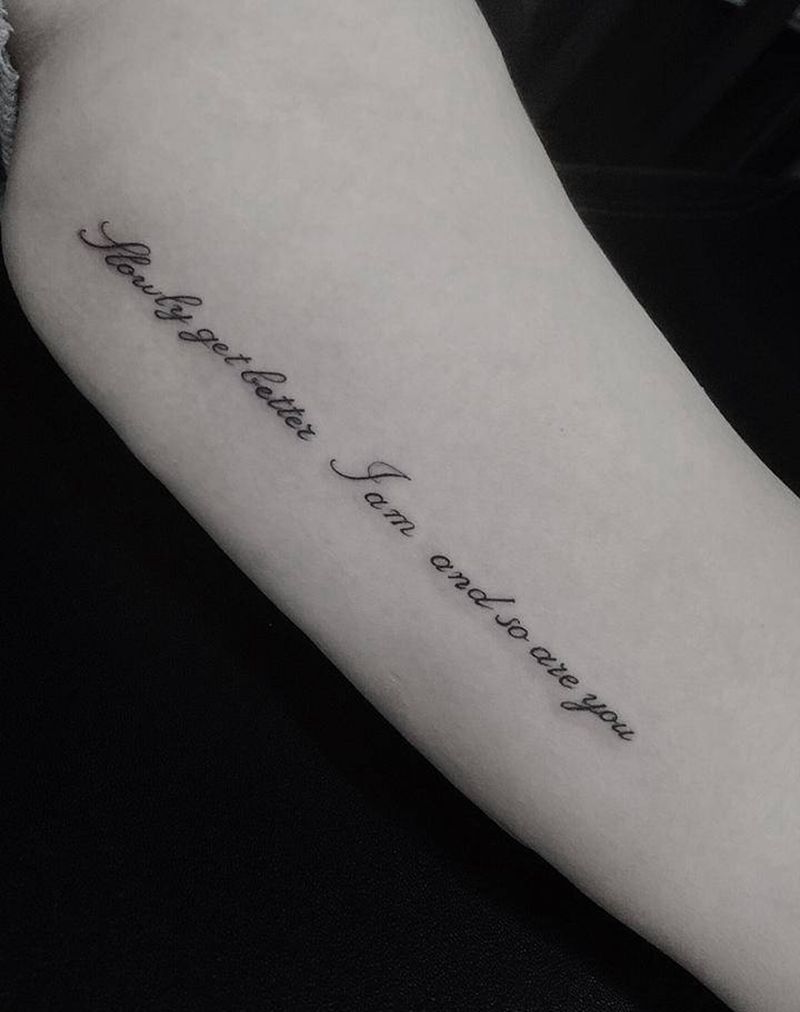 小字母纹身图片_手臂纹身图案