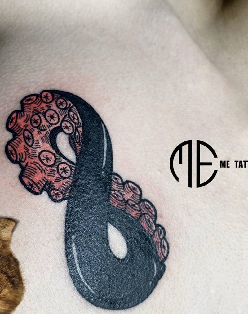 莫比乌斯环纹身图片_胸部New School纹身图案