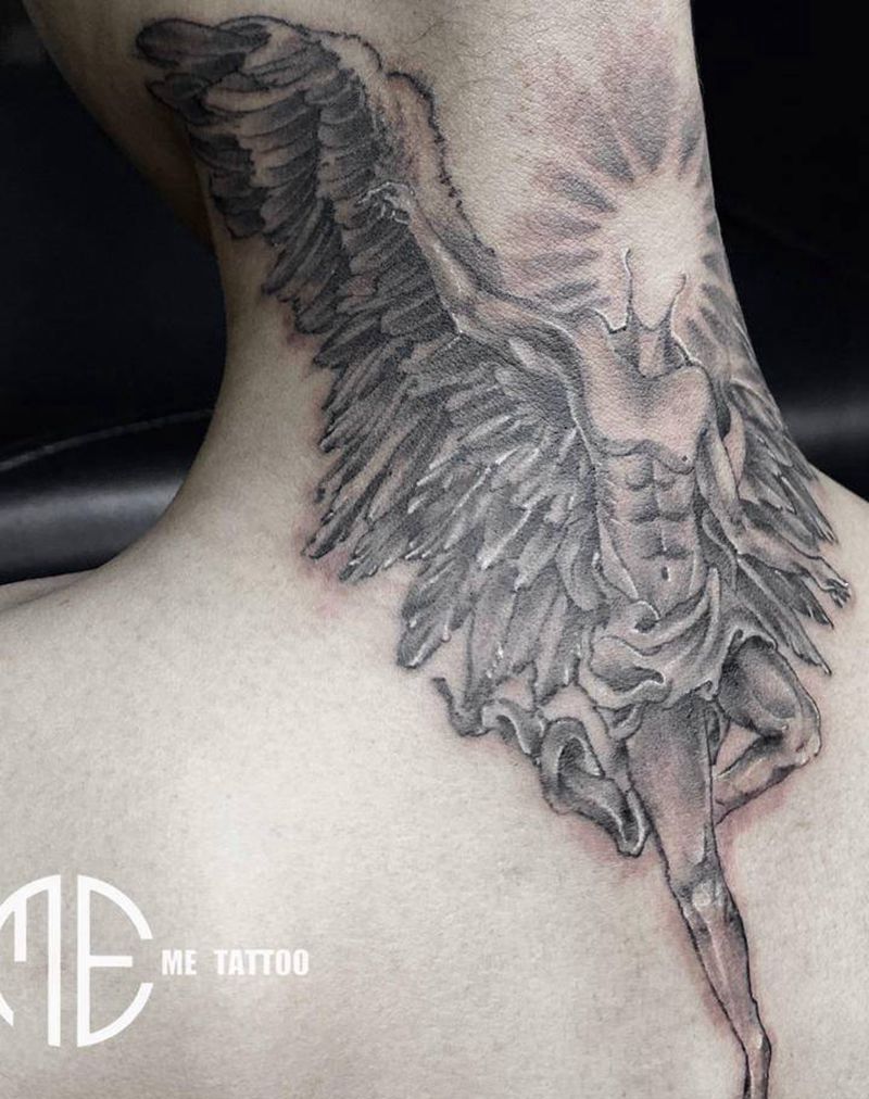 炙热天使纹身图片_颈部纹身图案