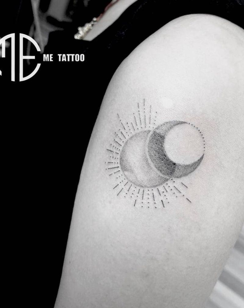 日月纹身图片_手臂点刺纹身图案