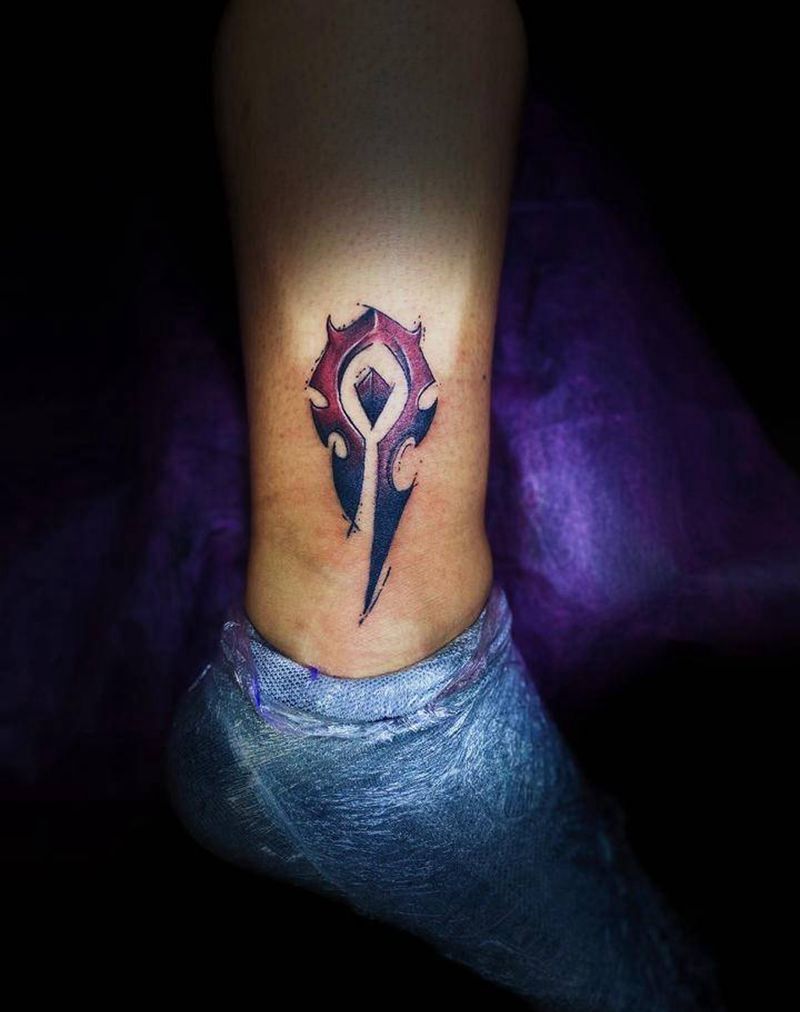 符号纹身图片_腿部几何水彩纹身图案